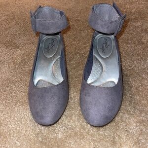 Dexflex Comfort Faux Suede Shoes